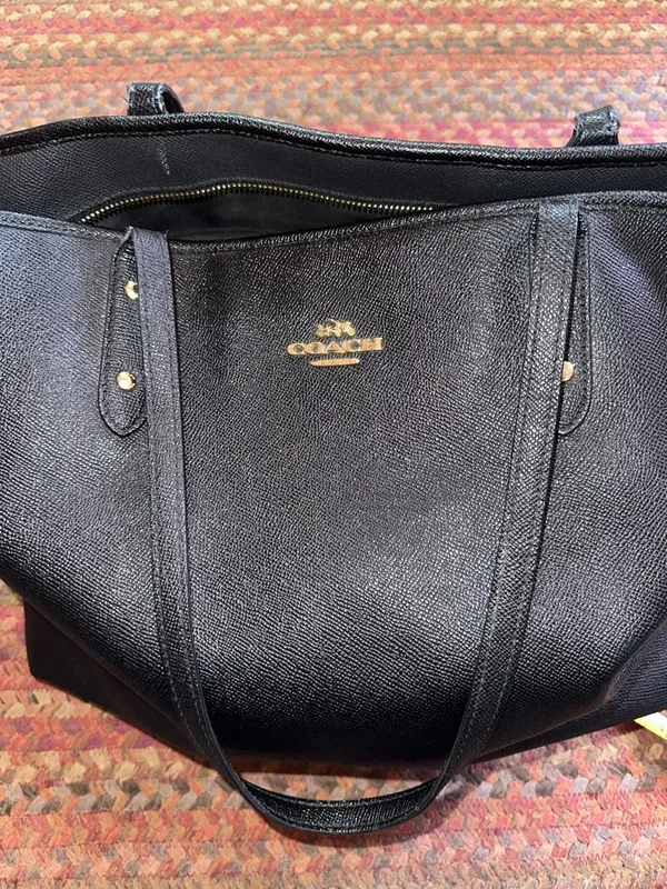 COACH BLACK LEATHER LARGE TOTE BQG - Image 2