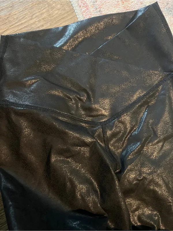 Aerie small black leggings - Image 6
