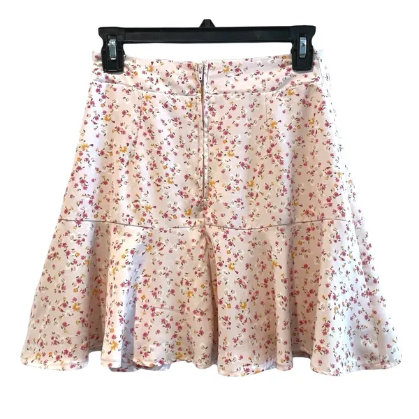 Mi‎ Ami Francescas Sicily JJ4 Floral Ruffle Mini Skirt Pink XS - Image 3