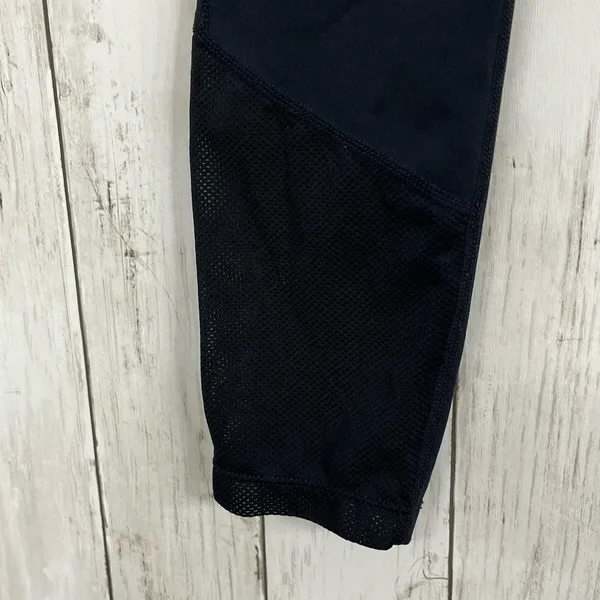 Nike Dri-Fit Black Cropped Mesh Bottom Drawstring Zip Pocket Stretch Leggings - Image 5