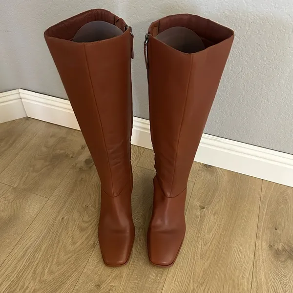 Splendid Vara Knee High Boot, Brownish, size 9, NWT on bottoms - Image 4