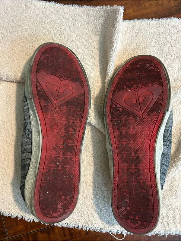 Roxy Gray Knit Slip-On Loafers - Image 6