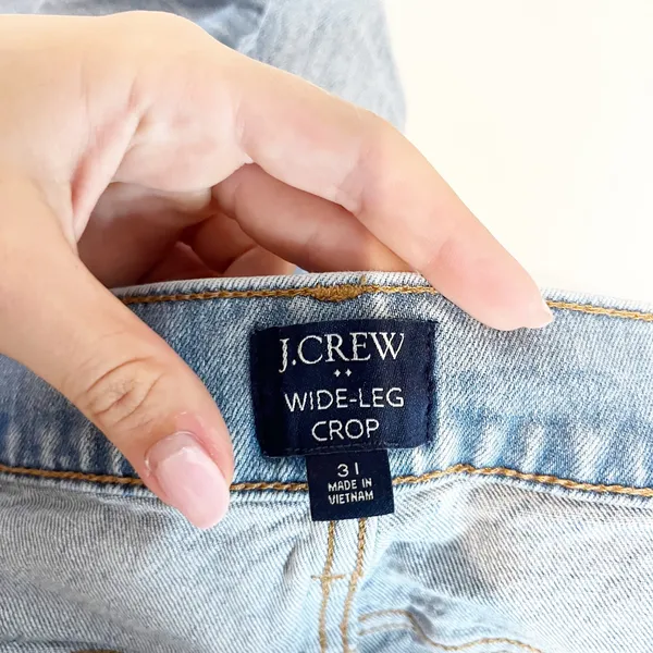 J. Crew Wide-Leg Cropped Jeans in All-Day Stretch Blue 31 / 12 - Image 3