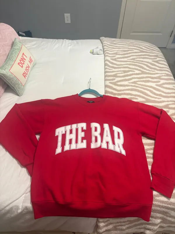 The Bar Varsity Crewneck Ruby - Image 3