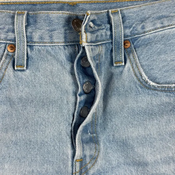 Levi’s 501 SZ W27 Jean Shorts Button-Fly Mid-Rise Distressed Frayed Light Wash - Image 2
