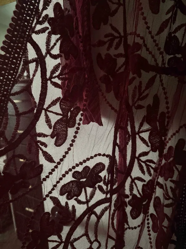 COCO + JAIMESON Burgundy Floral Embroidered Lace Long Duster Kimono XS - Image 3