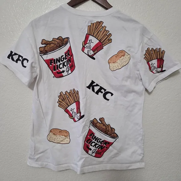 KFC Foods Print Rhinestoned Women's T-Shirt BoxLunch Exclusive Size Small - Image 3