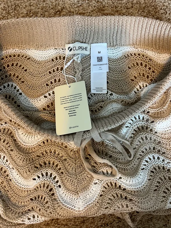 Tan and White Cupshe Knit Shorts - Image 4