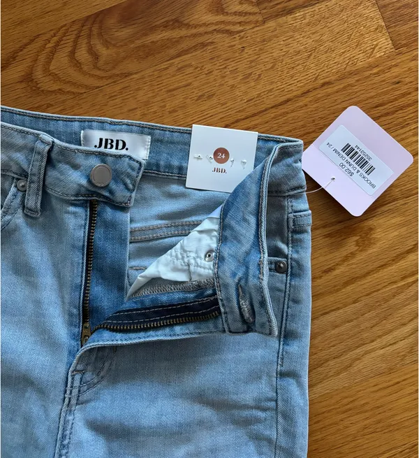 JBD Jeans - Image 3