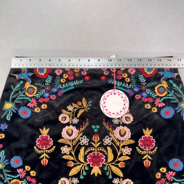 Umgee Floral Embroidered Velvet Mini Skirt Black Boho Bird Folk Art- Large NWT - Image 3
