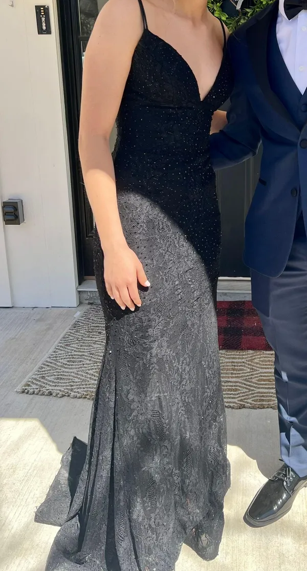 Sherri Hill Prom - Image 2