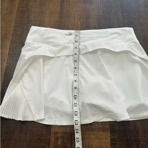Lululemon White Play Off The Pleats Skirt 13" Size 8 - Image 7