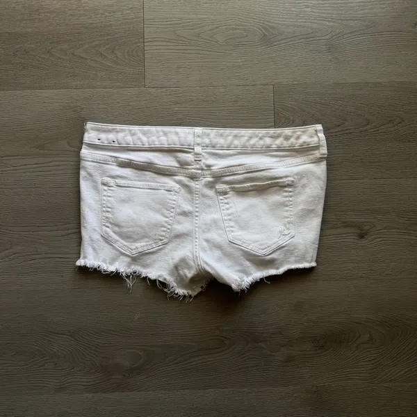 Express Low Rise Cut Off Denim Shorts - Image 5