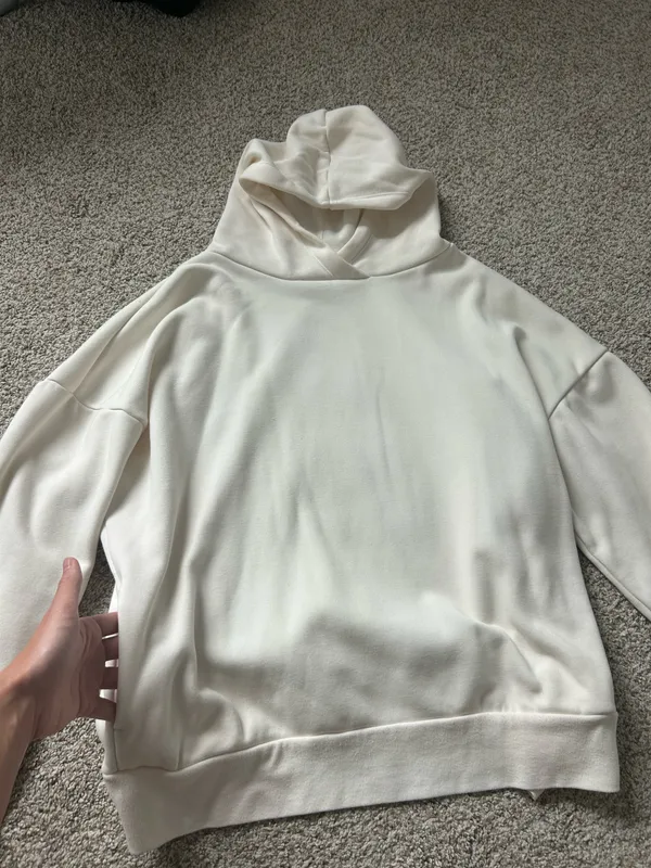 Fabletics Sweatshirt - Image 2