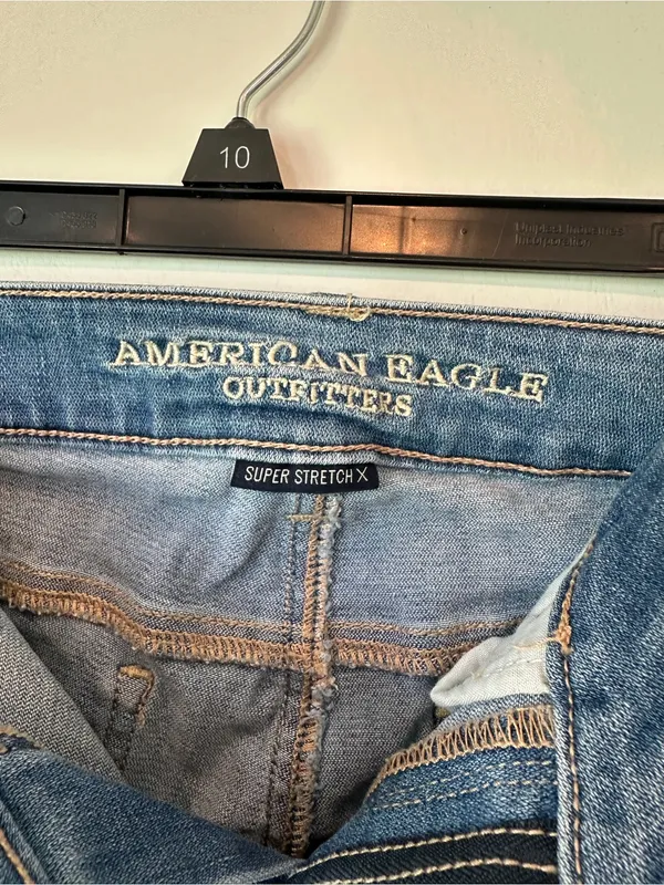 American Eagle Outfitters Light Wash Women's Skinny Jeans 8 extra long - Image 3