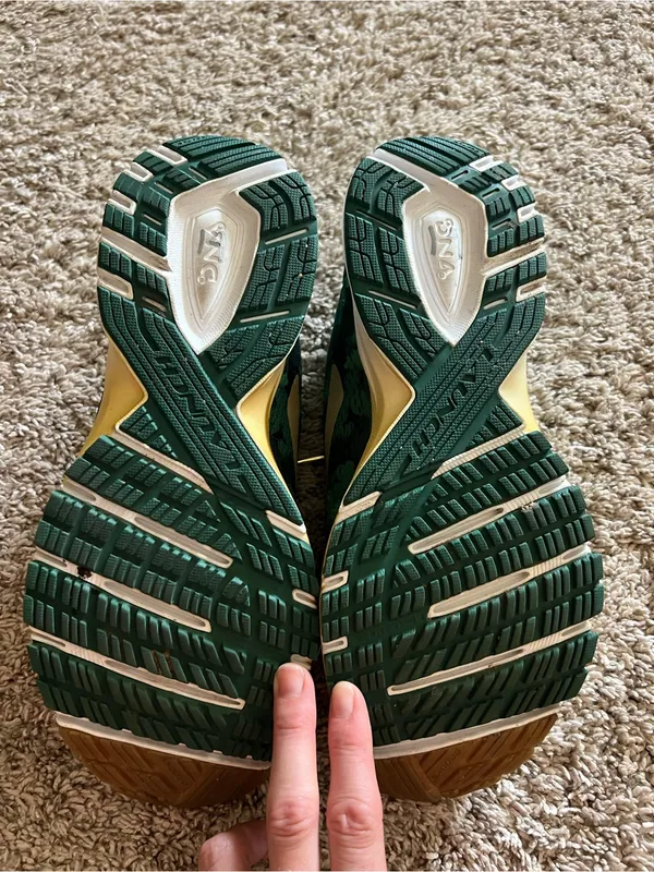Brooks Launch 5 Women's St.Patricks Day Green Athletic Running Shoes - Image 8
