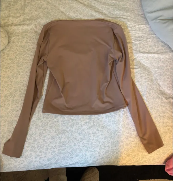Abercrombie top - Image 2