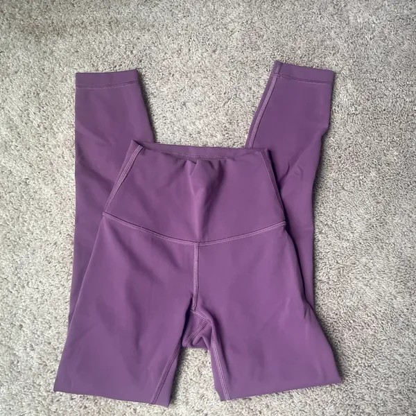 lululemon leggings size 0 - Image 3