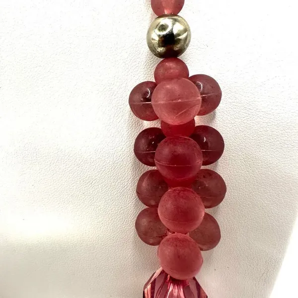 Pink cluster beaded vintage necklace - Image 8