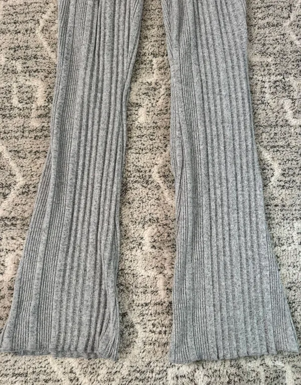 Flare Yoga Pants Gray Size XS - Image 2