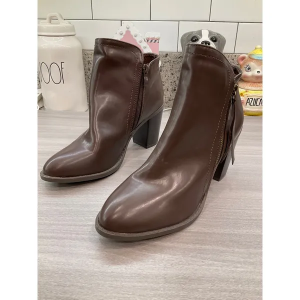 Trendsup Buffy-20 Stacked‎ Heel Side Zipper Pu Leather Brown Ankle Booties - Image 10