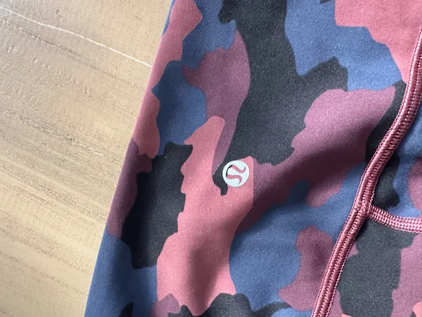 Lululemon Wunder Under High-Rise Tight 25" *Full-On Luxtreme Heritage 365 Camo Smoky Red Night Sea Multi 6 - Image 3