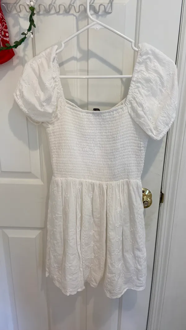 American Eagle Outfitters White Dress - Image 2