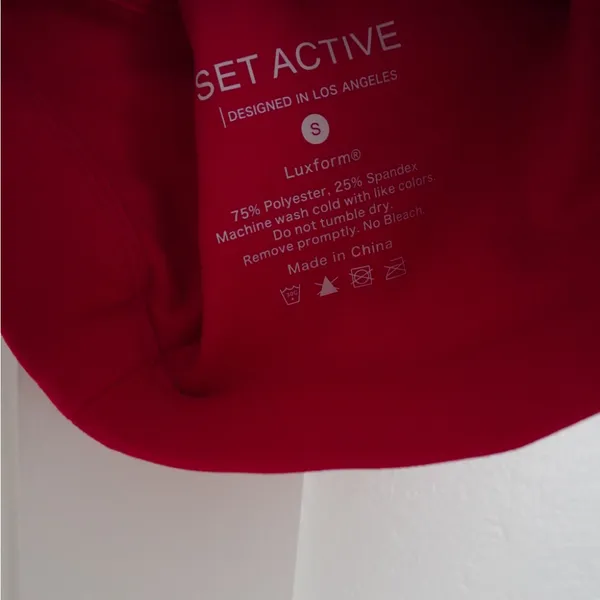 Set Active High Neck Pink Sports Bra - Image 2