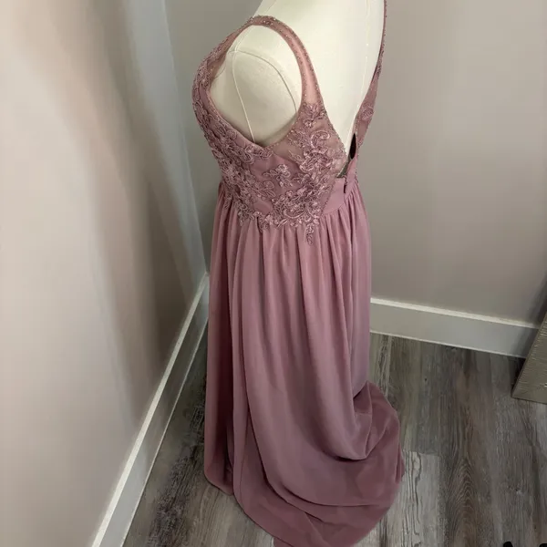 Azazie A4 Dusty Rose Lace V-Neck Chiffon Bridesmaid Formal Maxi Dress - Image 8