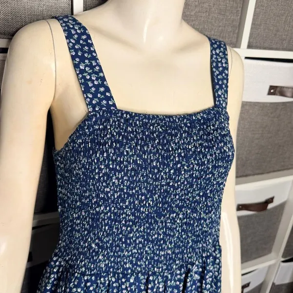 Dokotoo Floral Smocked Sleeveless Jumpsuit Size Large - Image 8