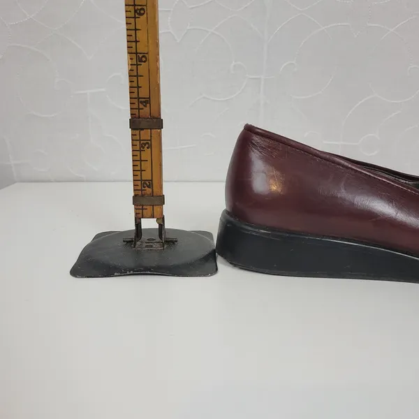 Enzo Angiolini Womens Shoes Size 7 Burgandy Leather Slip On Flat Loafers - Image 8