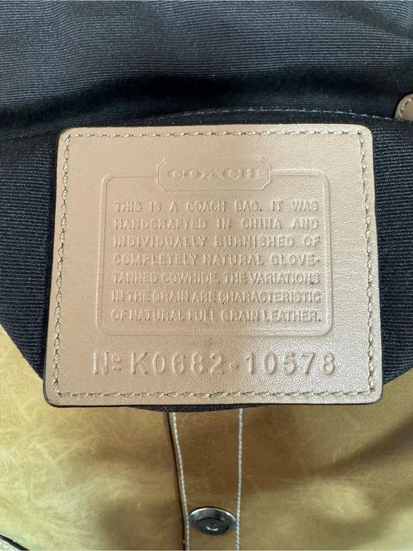 Vintage Vtg Coach 10578 Soho Shoulder Bag Buckle Leather Tan Silver Hardware Y2K - Image 4