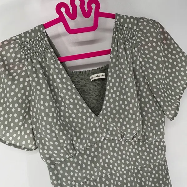 Abercrombie & Fitch Polka Dot Chiffon Ruffle Sleeve Dress - Image 3