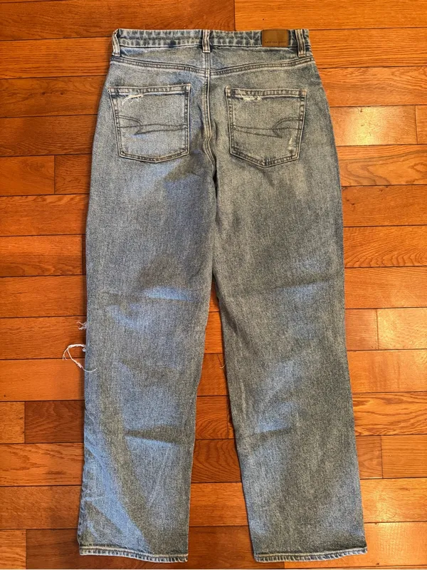 American Eagle Curvy 90s Straight Distressed Jeans - Women's Size 8 - Image 7