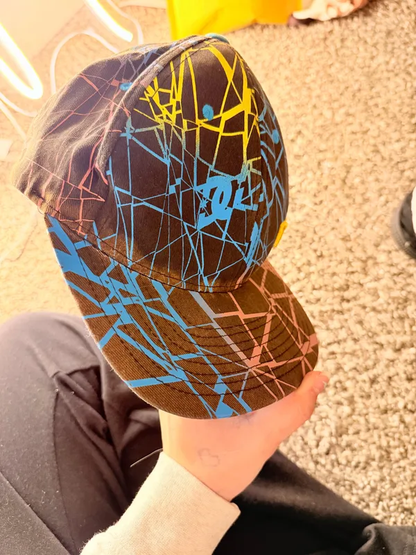 DC Shoes Hat Patterned - Image 2