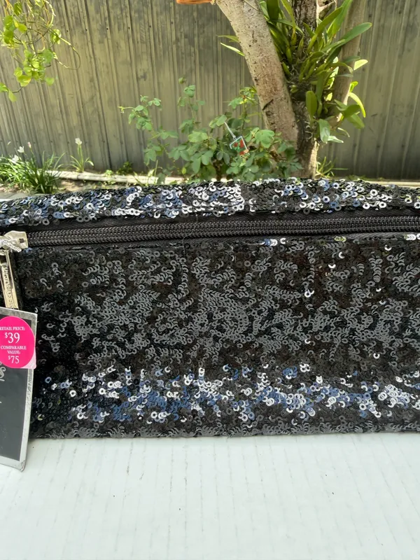 Victoria’s Secret Black Sequin Clutch Cosmetic Bag NWT Give Me VS Evening Pouch - Image 7