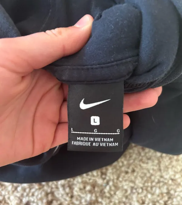 Nike Hoodie - Image 3