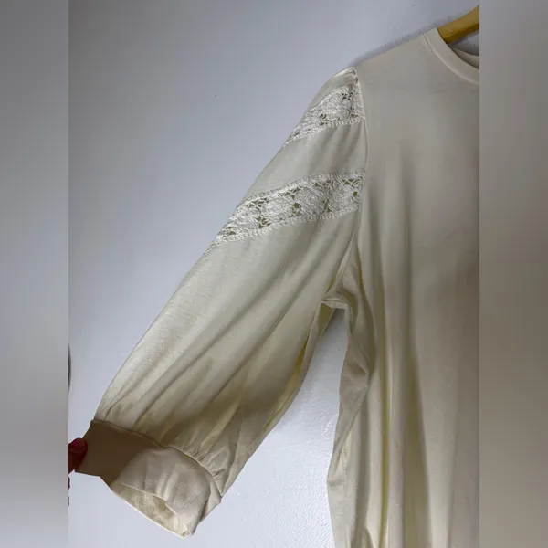J Crew‎ Crochet Trim Puff Sleeve Long Sleeve T-shirt Cream Size XL - Image 3