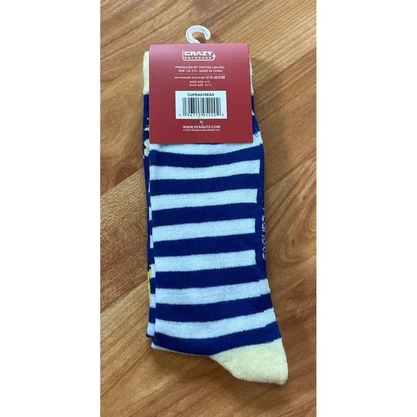 Peanuts‎ Snoopy Crew Socks Adult Size 6 - Image 2