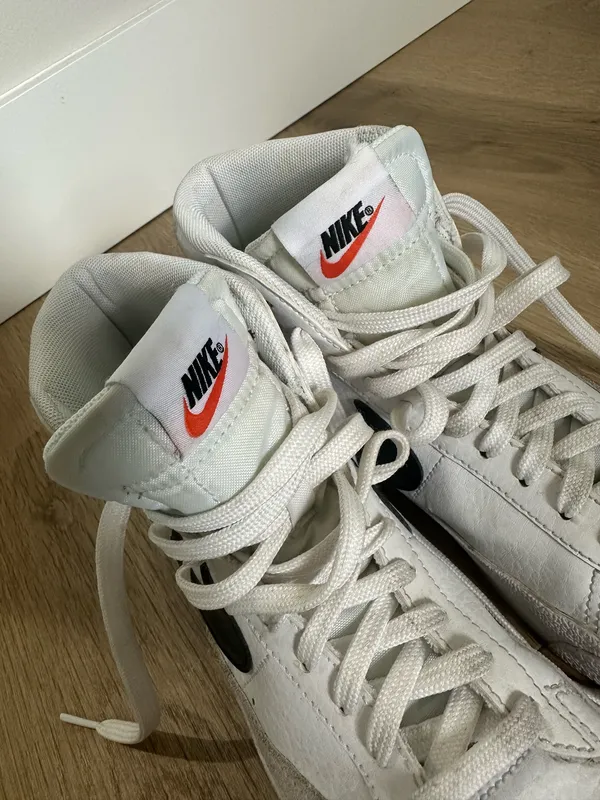 High-Top Nike Blazers - Image 4