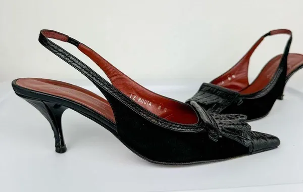 Donald Pliner Leather Sling Back Mules Sz 8 Black Kitten Heels Kiltie Point Toe - Image 4