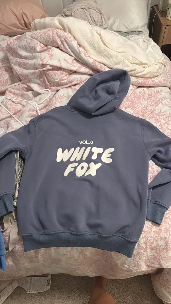 White Fox Boutique - Image 4