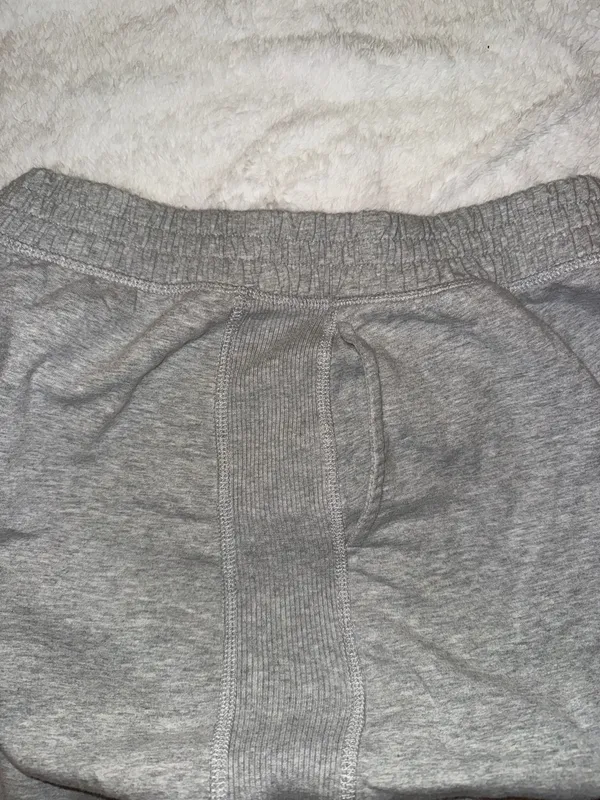 Aerie fleece skirt with pockets - Image 4