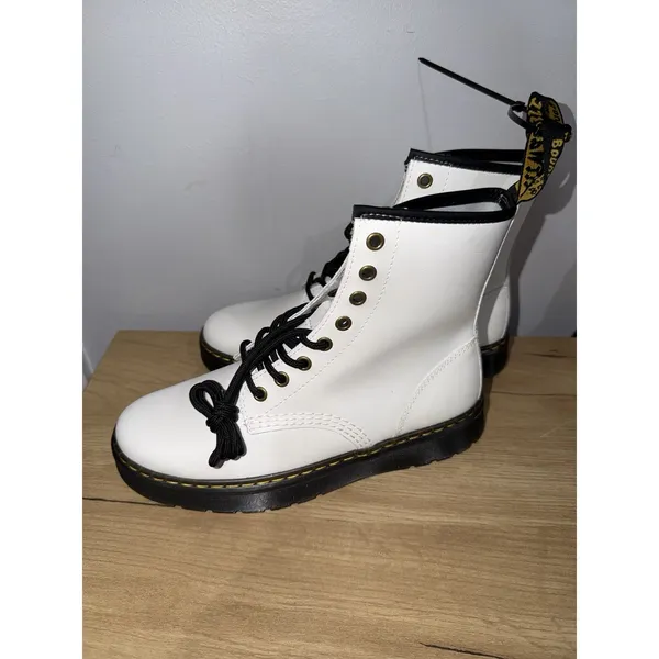 Dr. Martens BRAND NEW WOMAN AIR WAIR ZAVALA COMBAT BOOTS - SIZE 7 - Image 5
