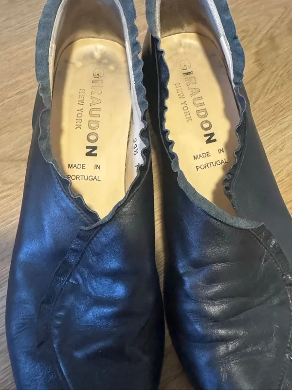 Giraudon New York Black Leather Ruffle Slip-On Shoes EU 39.5 Portugal - Image 3
