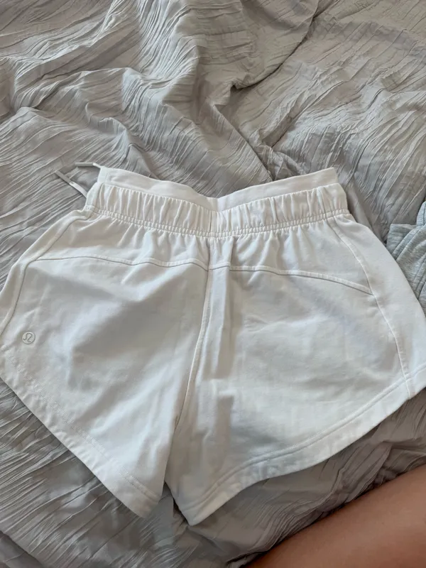 Lululemon Glow Inner 3" Shorts - Image 2