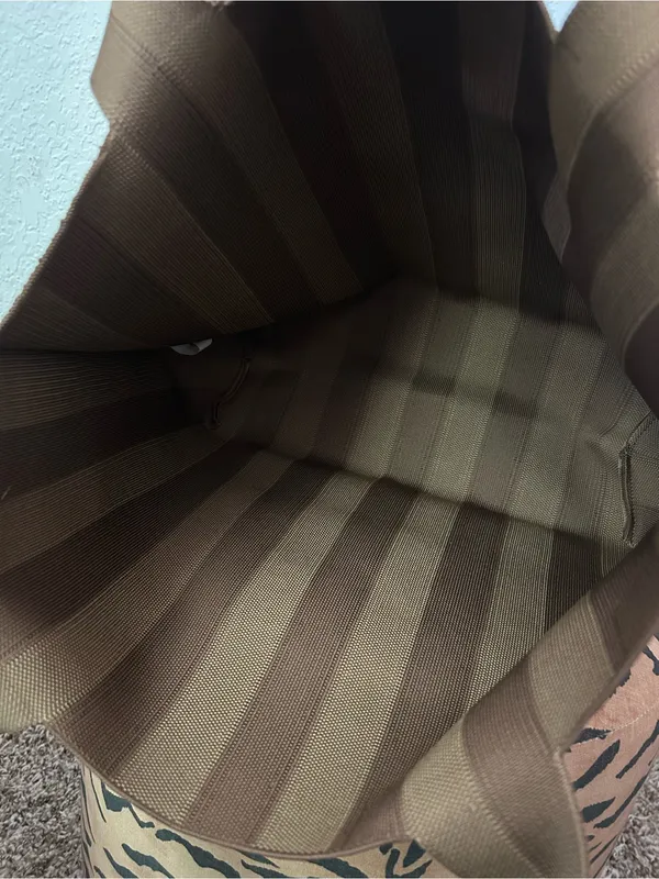 NEW Vivere Brown Striped Reusable Woven Tote Bag - Image 4