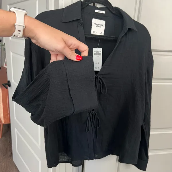 Abercrombie & Fitch Long Sleeve Oversized Tie-Front Gauzy Shirt - Image 5