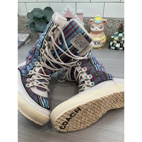 Coach Poppy Peggey Snow Boots - Image 13