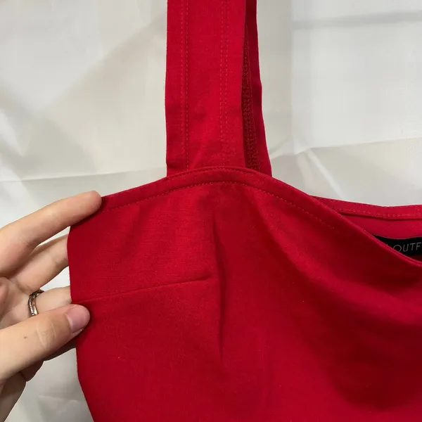 Urban Outfitters women's red‎ thick strap cropped stretch basic cami tank top S - Image 2